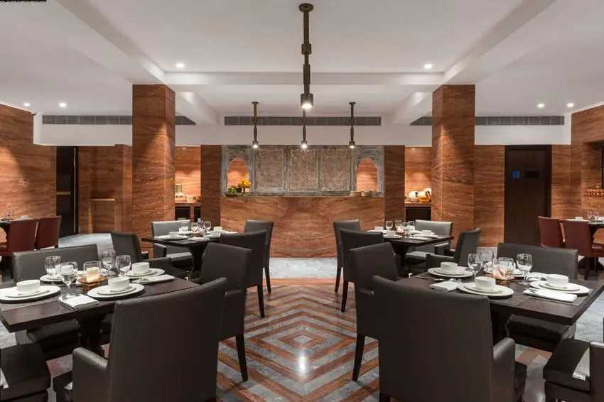 Hotel Lakend